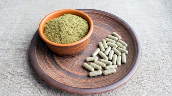 Green Vein Kratom for Pain Relief: How Effective Is It?